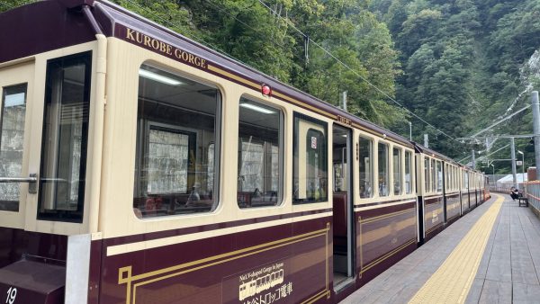 1泊２日！黒部渓谷トロッコ電車の旅